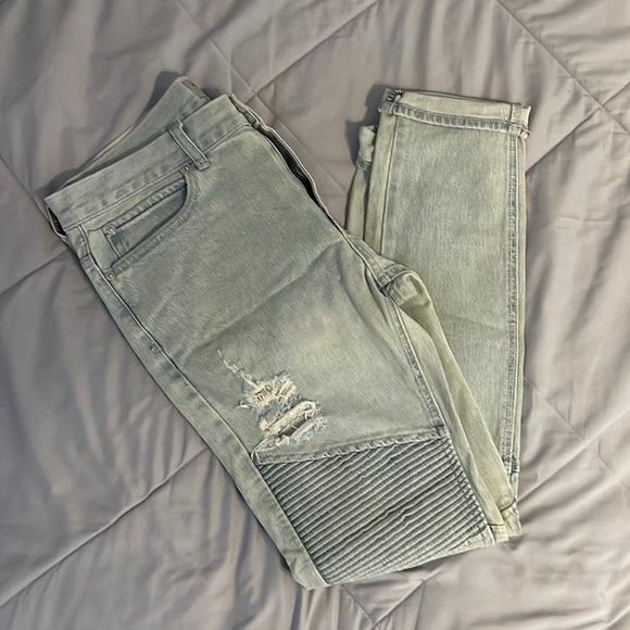 Bullhead Stacked Skinny Jeans 30x32 - Picture 3 of 4